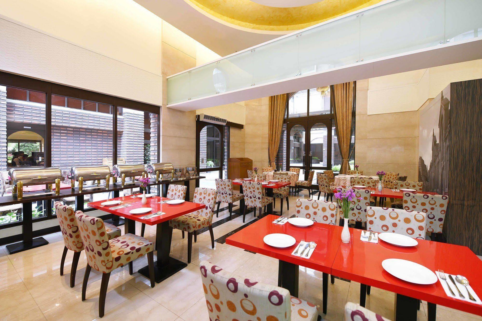 Fullon Hotel Sanyin Санься Экстерьер фото